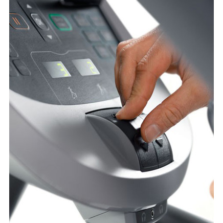 PRECOR Experience Series 830 Line Open Stride AMT 835